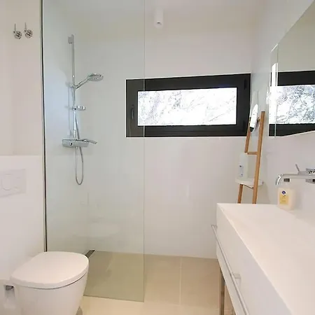 Villa En Primera Linea De Mar - Magnificas Vistas Girona